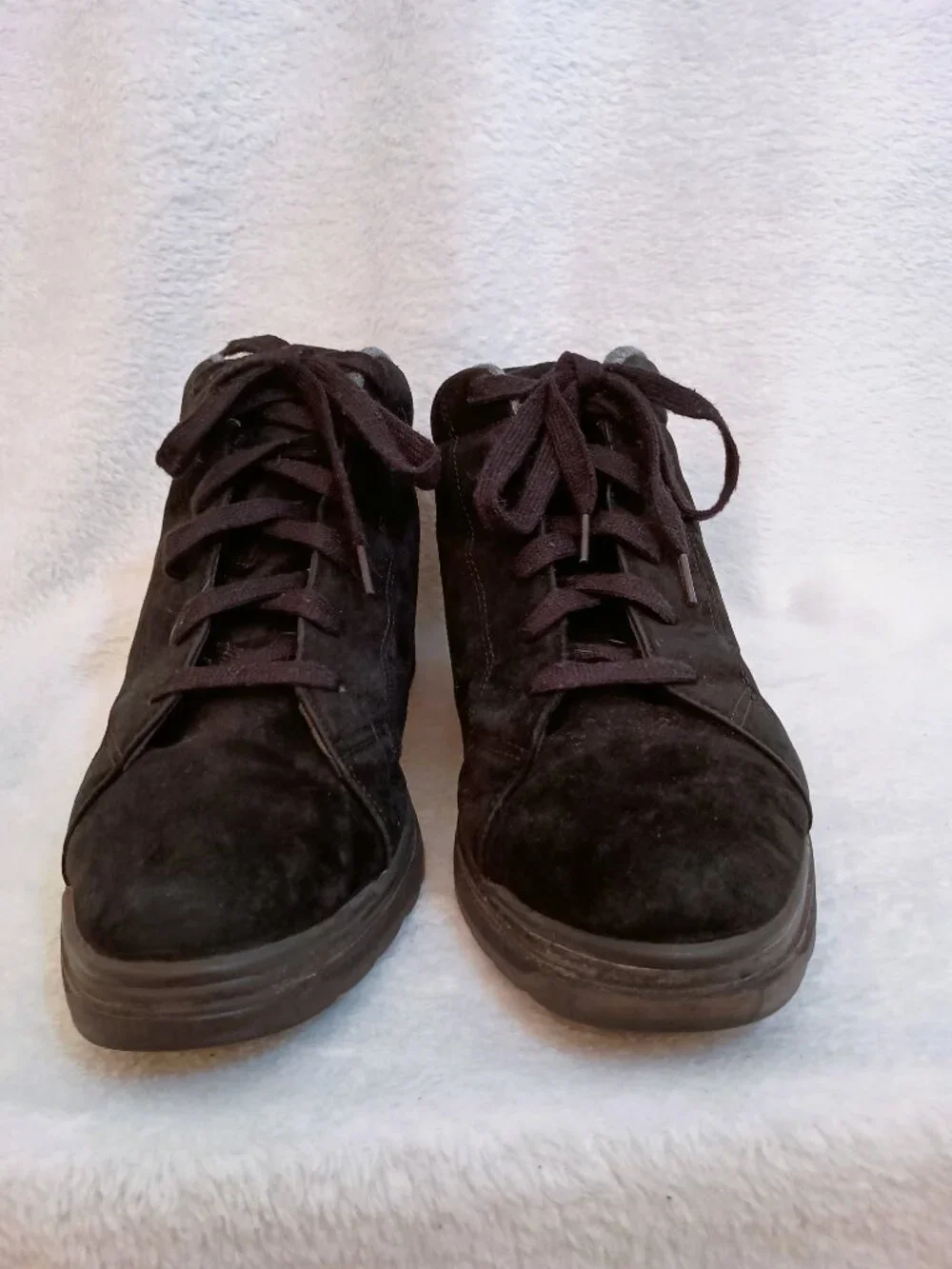 NWOB Vintage BOKS Reebok Black Suede Ankle Sneakers Boots Women's Size 10